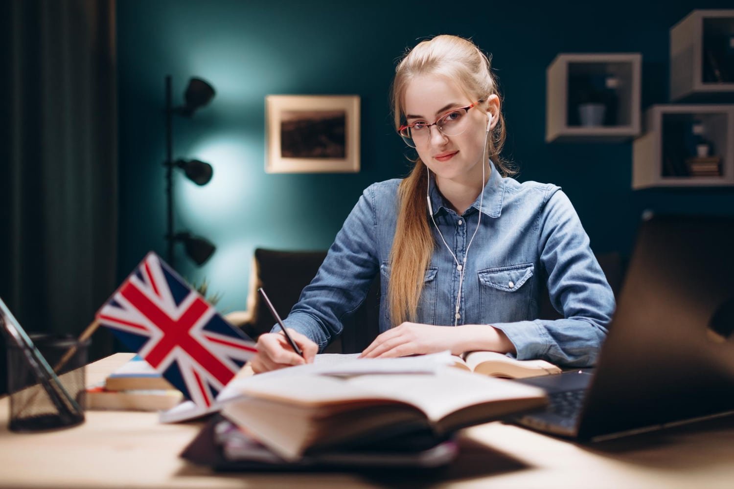 20 sitios web esenciales para quienes están aprendiendo inglés con Alianza Colombo Inglesa